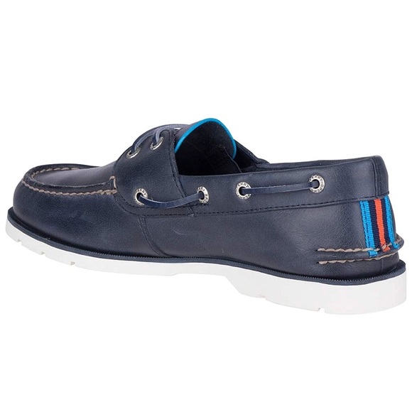 Sperry Shoes - Picture 3 of 4